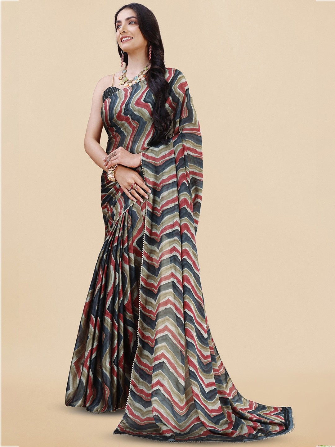 

MIRCHI FASHION Gotta Patti Leheriya Saree, Black
