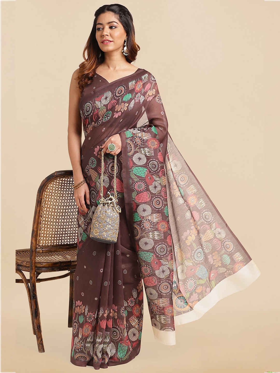 

MIRCHI FASHION Floral Printed Saree, Brown
