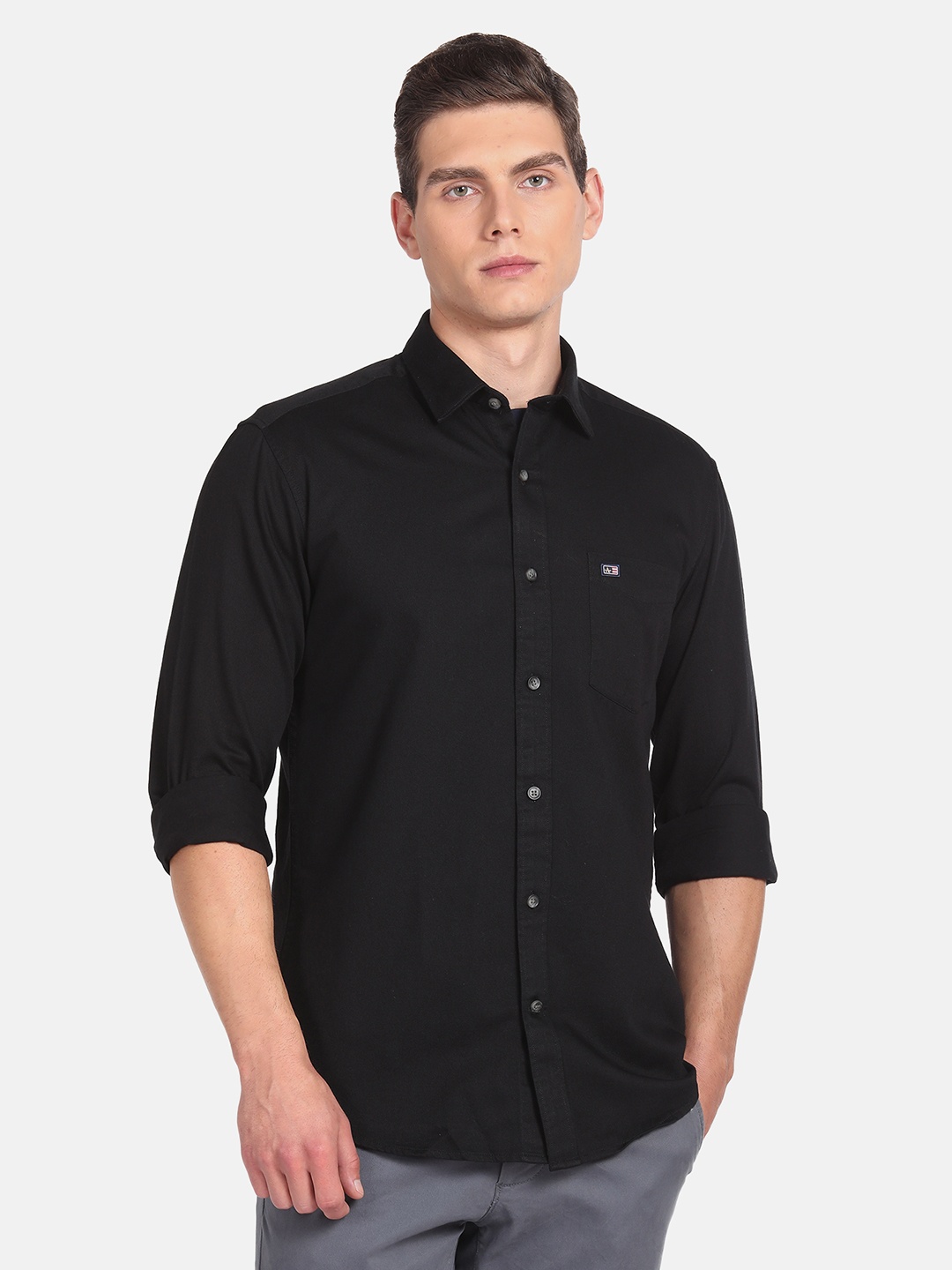 

Arrow Sport Men Manhattan Slim Fit Opaque Pure Cotton Casual Shirt, Black