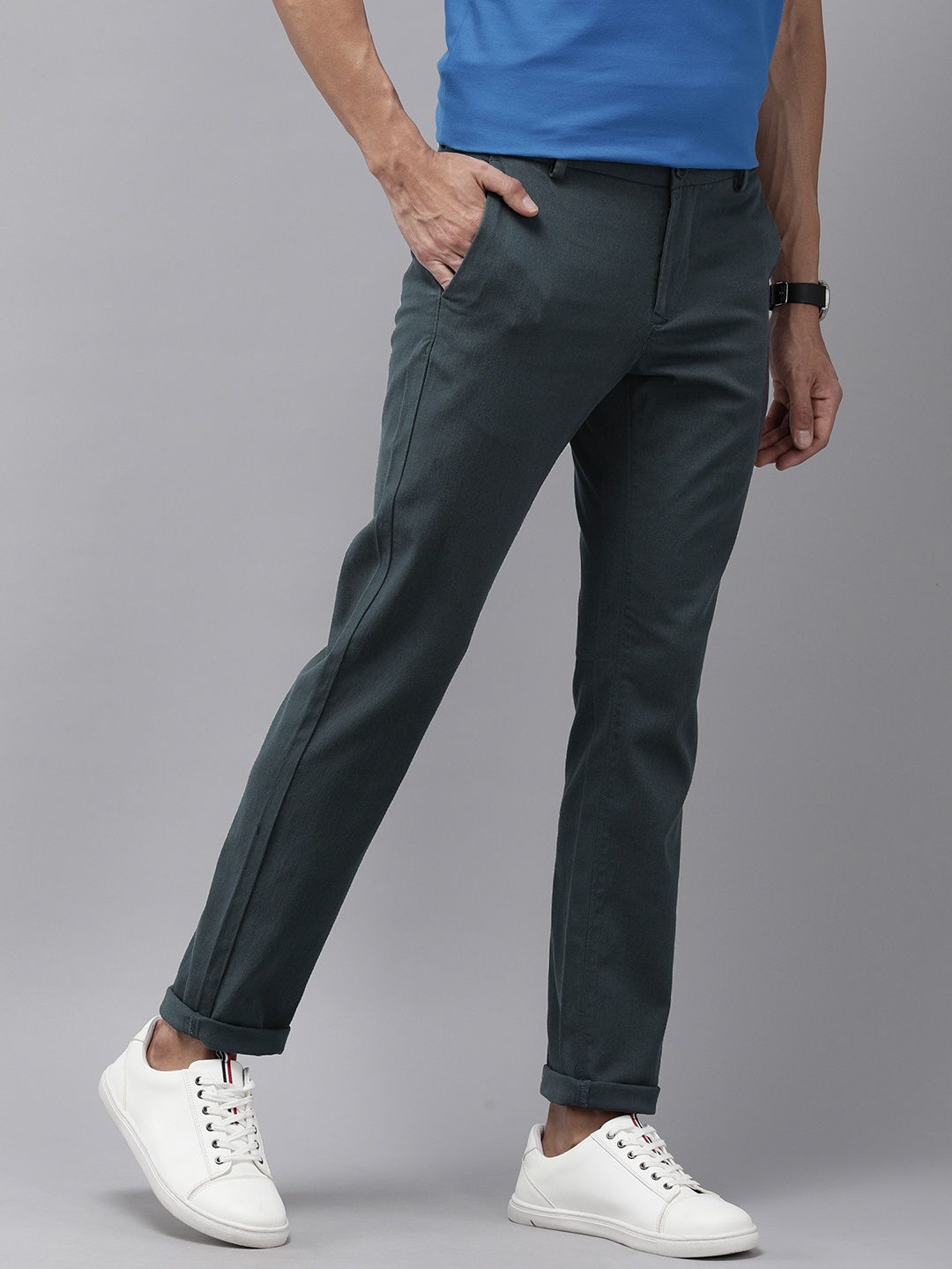 

Arrow Sport Men Slim Fit Low-Rise Trousers, Grey