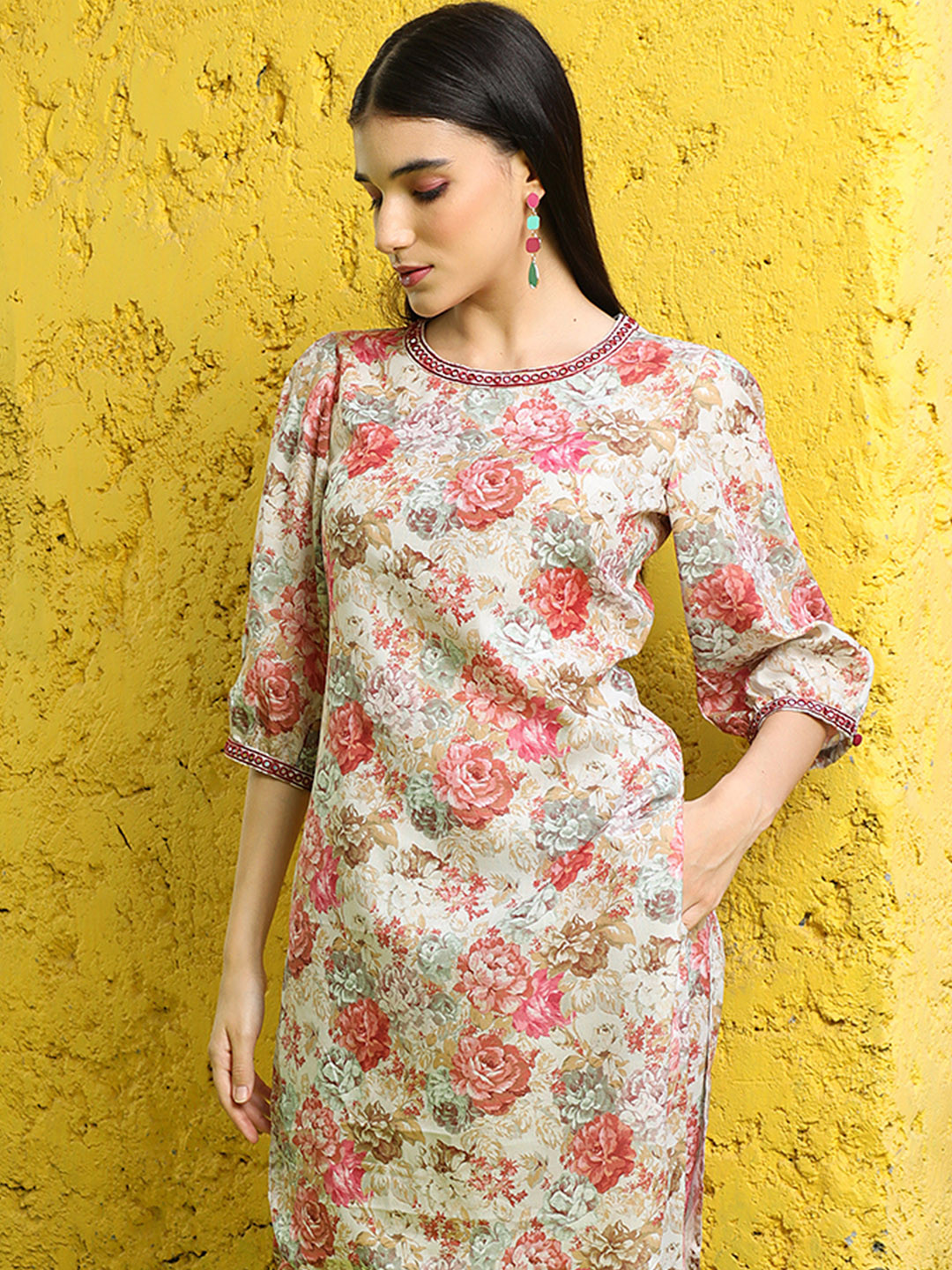 

Jaipur Kurti Floral Printed Straight Mirror Work Kurta with Trousers, White