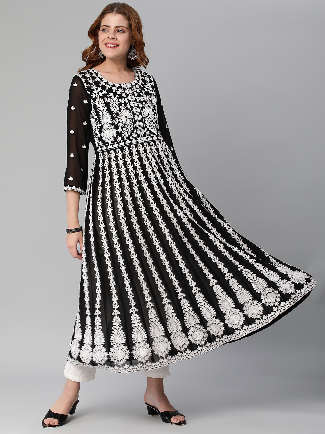 

KALINI Ethnic Motifs Embroidered Anarkali Kurta, Black