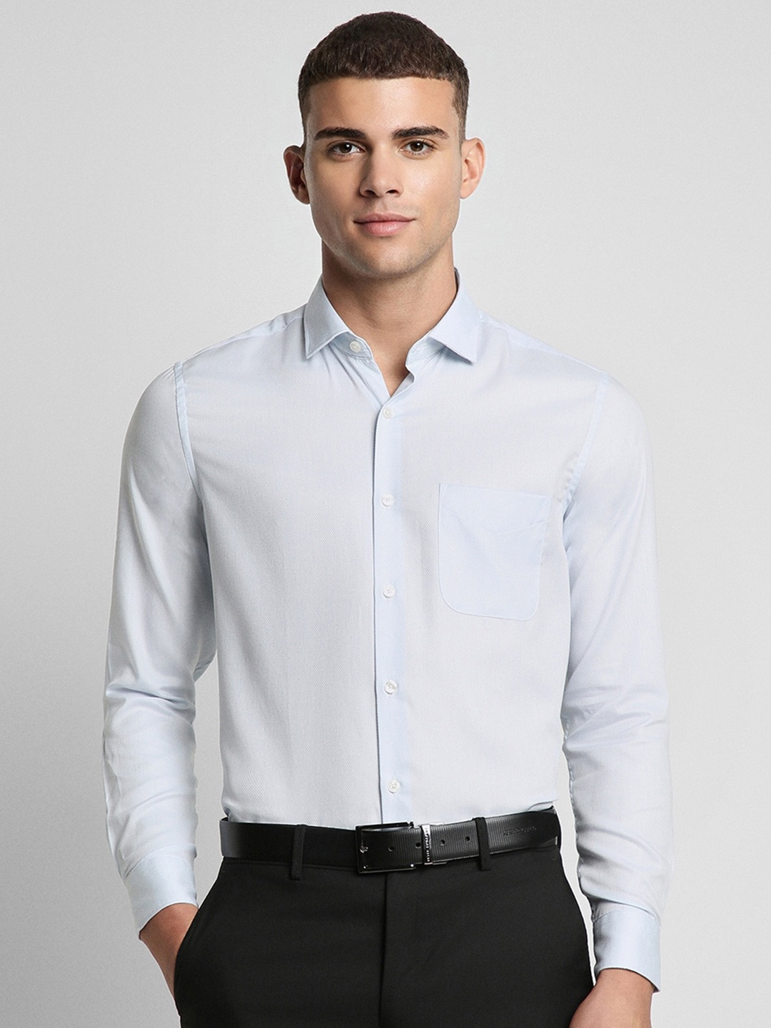 

Peter England Elite Slim Fit Pure Cotton Formal Shirt, Blue