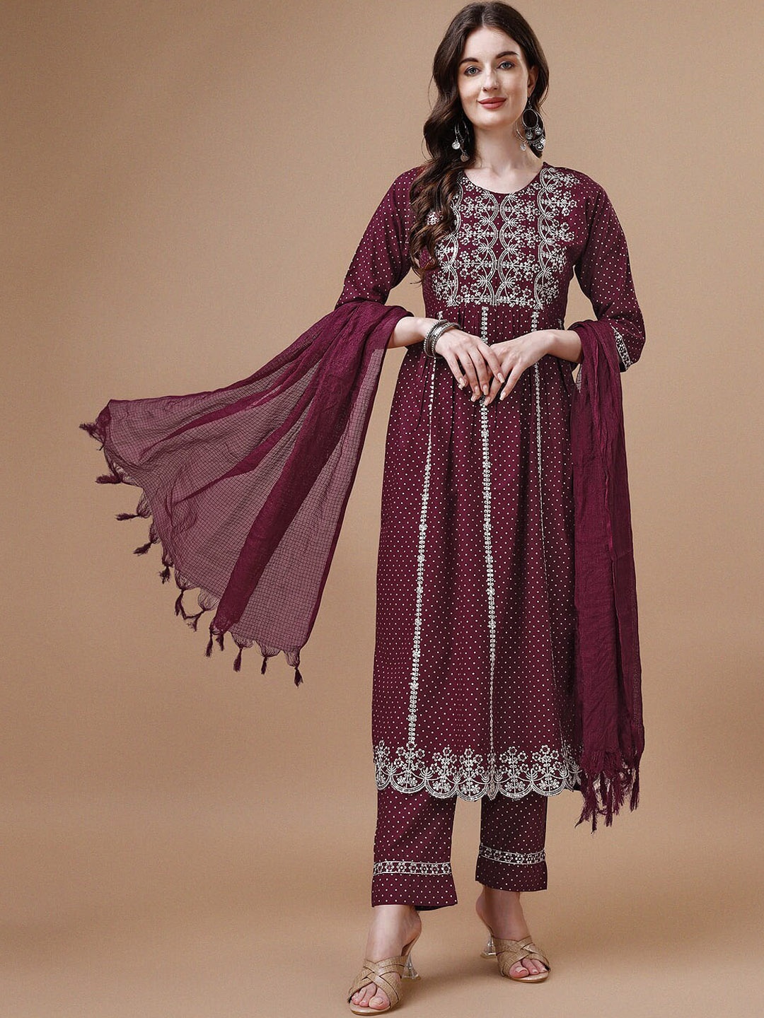 

Berrylicious Ethnic Motifs Embroidered Sequinned Kurta With Trousers & Dupatta, Maroon