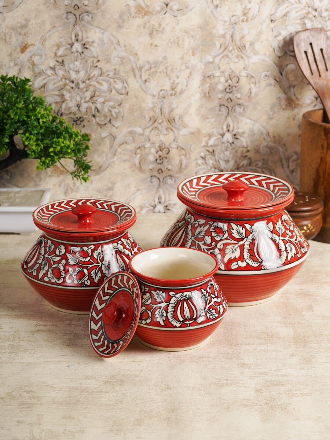

CDI 3PCs Red & Yellow 3 Pcs Printed Ceramic Serving Handi Set