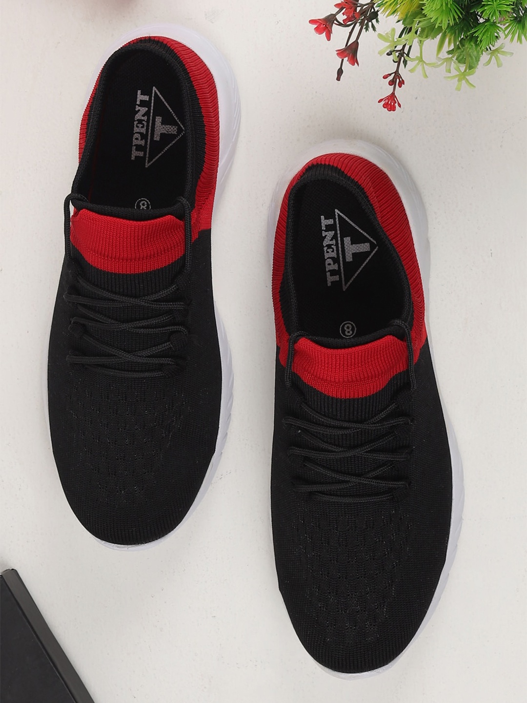 

TPENT Men Anti Odour Slip-On Running Shoes, Black