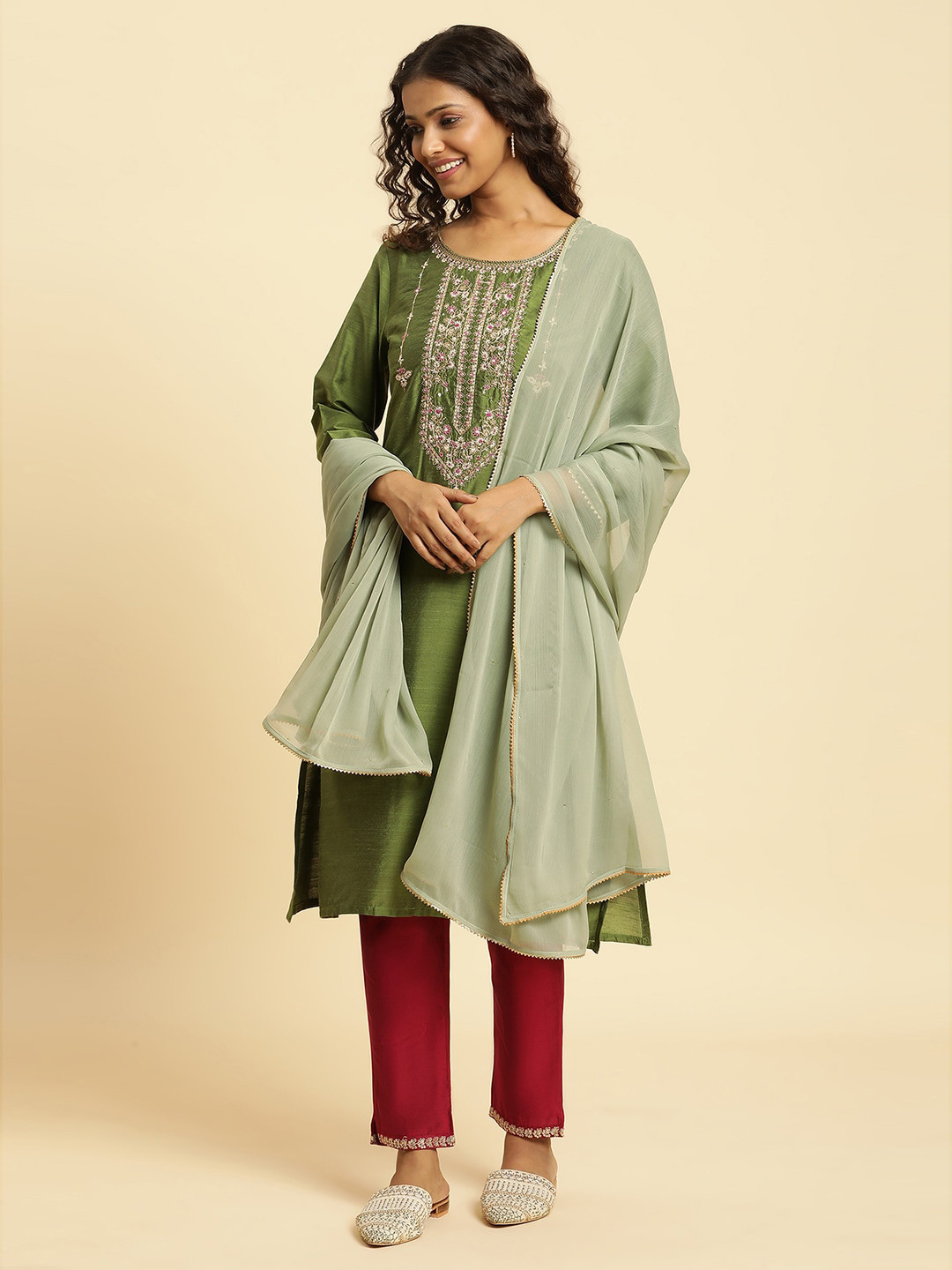 

W Sequinned Dupatta, Green