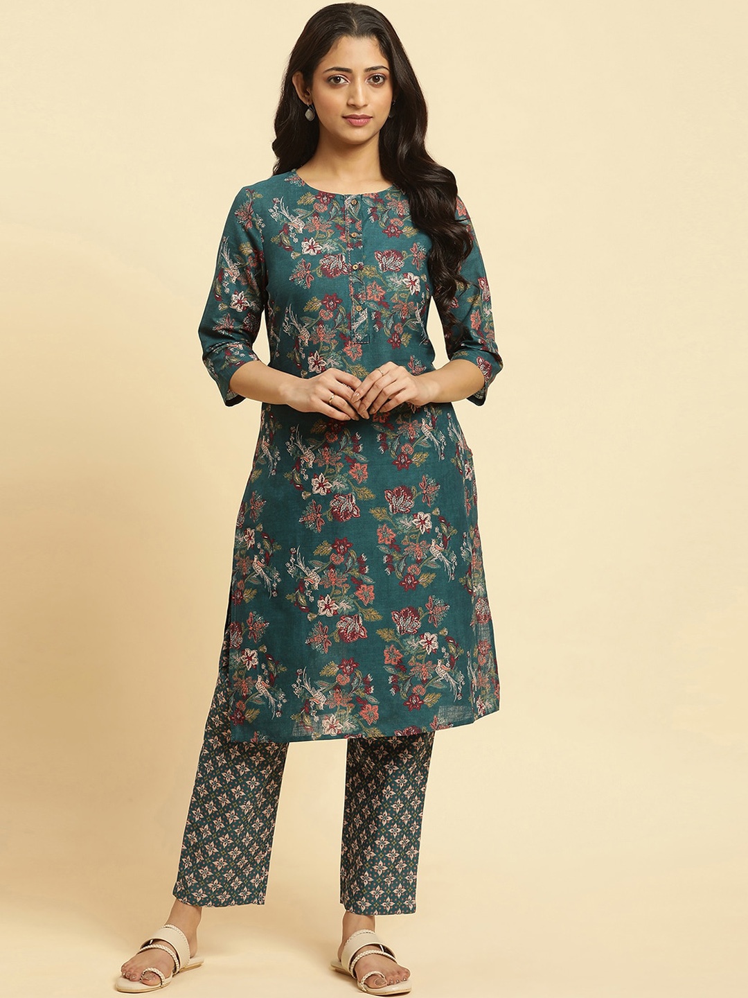 

W Floral Printed Regular Pure Cotton Kurta with Trousers, Green