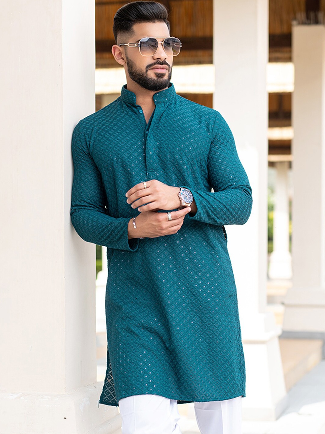 

Tistabene Embroidered Mandarin Collar Cotton Straight Kurta, Blue