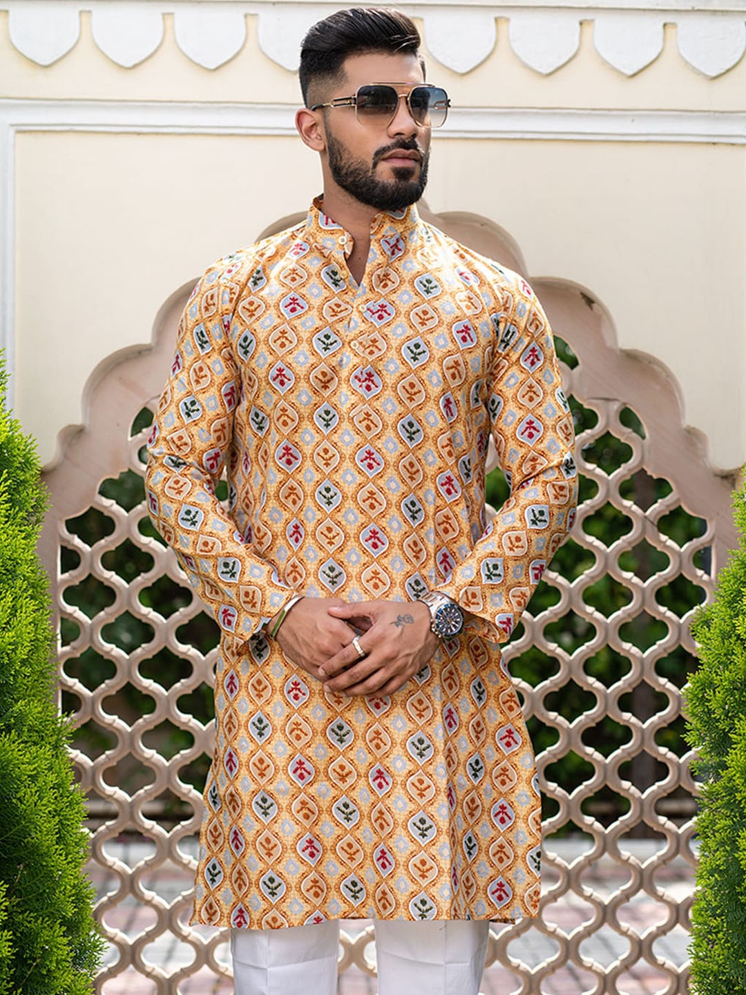 

Tistabene Ethnic Motifs Printed Cotton Mandarin Collar Kurta, Beige