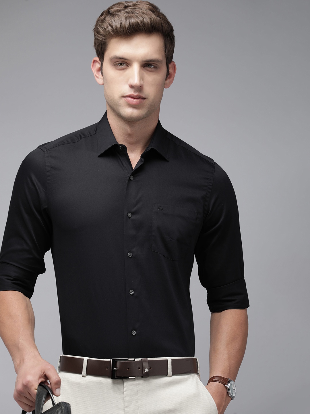 

Arrow Solid Manhattan Slim Fit Pure Cotton Formal Shirt, Black