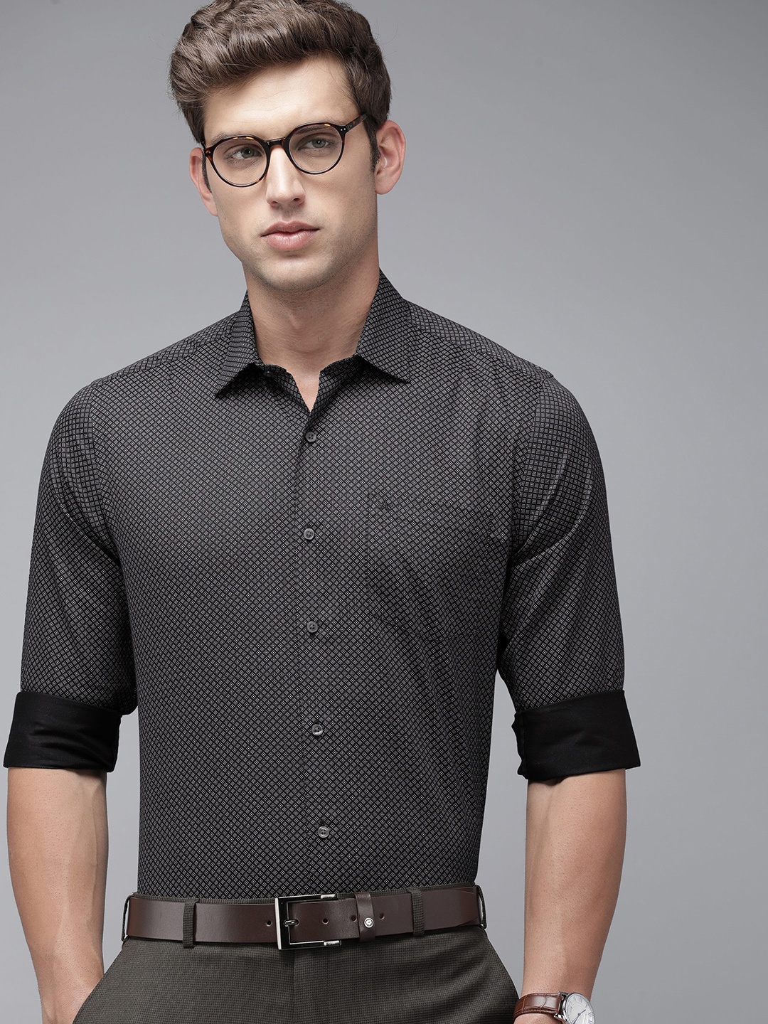 

Arrow Manhattan Slim Fit Printed Pure Cotton Formal Shirt, Black