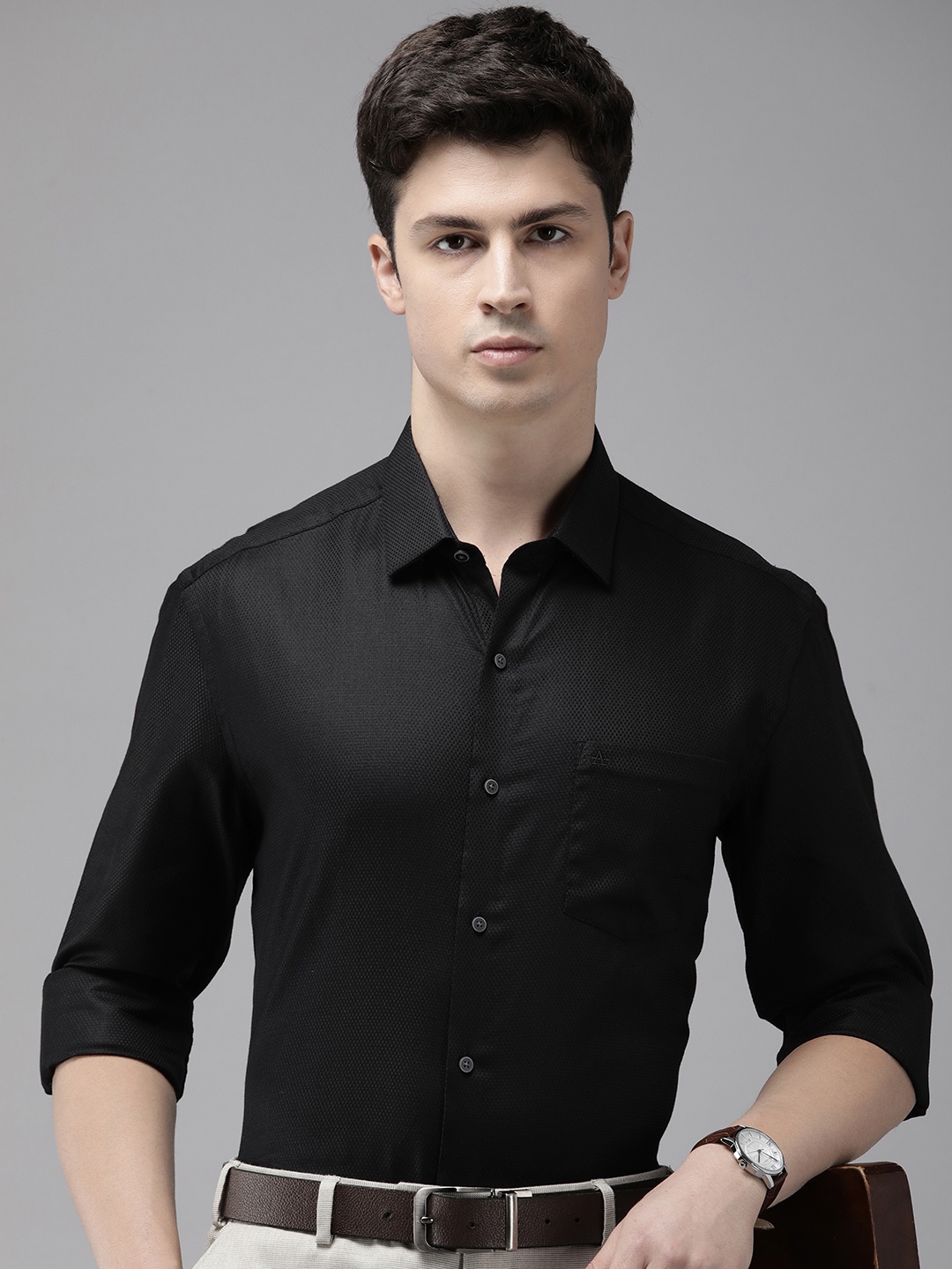 

Arrow Men Original Slim Fit Pure Cotton Formal Shirt, Black