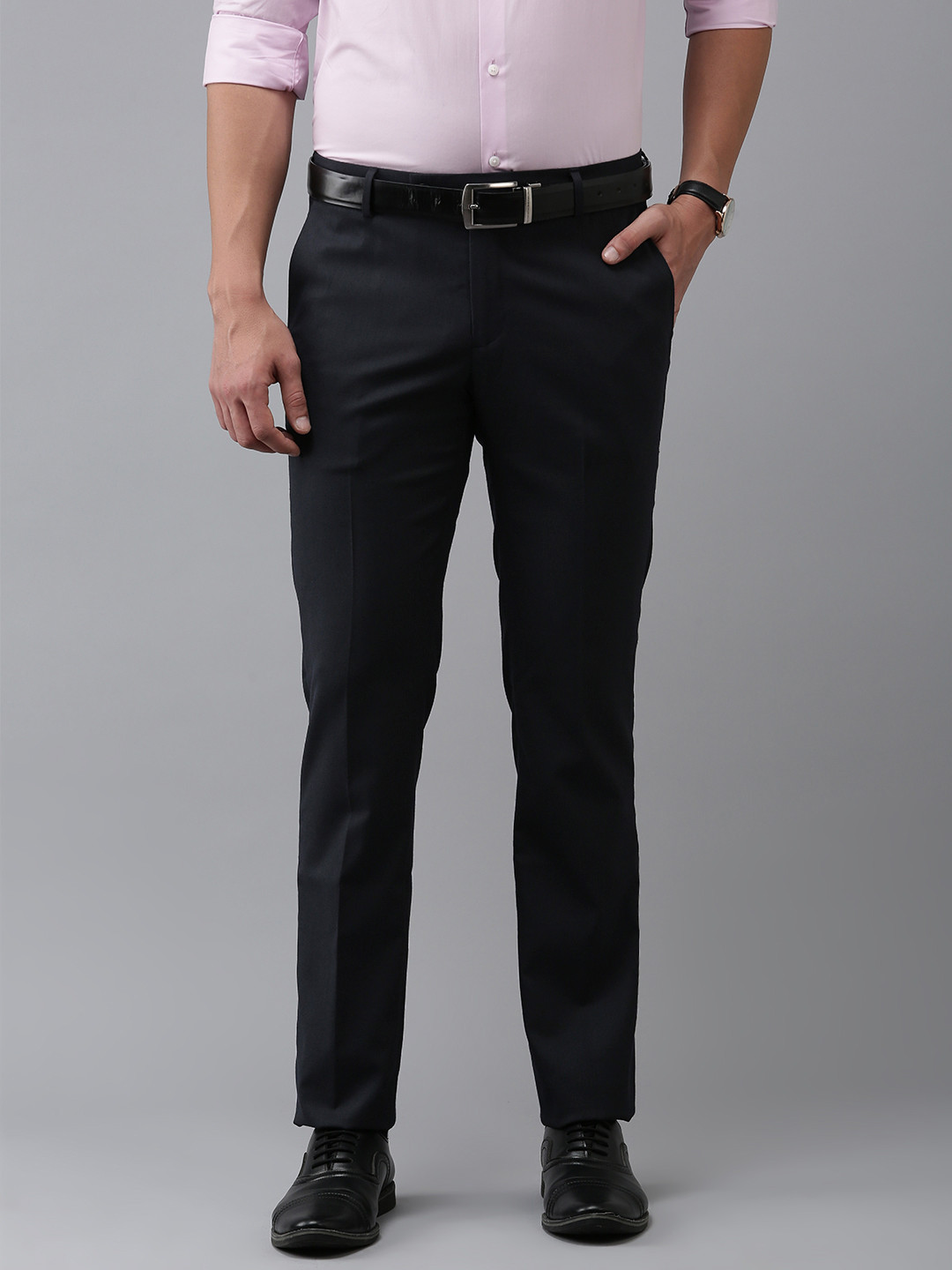 

Arrow Men Solid Tailored Fit Formal Trousers, Navy blue