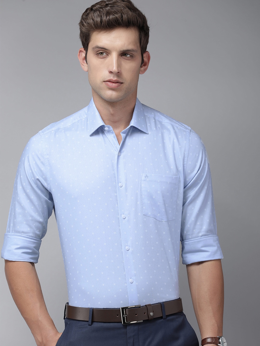 

Arrow Self Design Manhattan Slim Fit Pure Cotton Formal Shirt, Blue