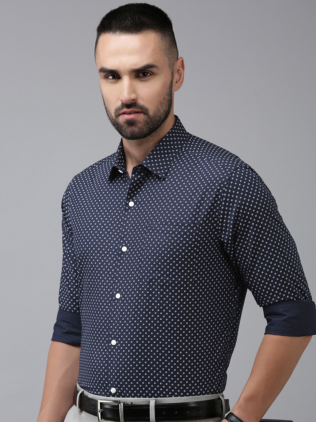 

Arrow Pure Cotton Manhattan Slim Fit Opaque Printed Formal Shirt, Navy blue