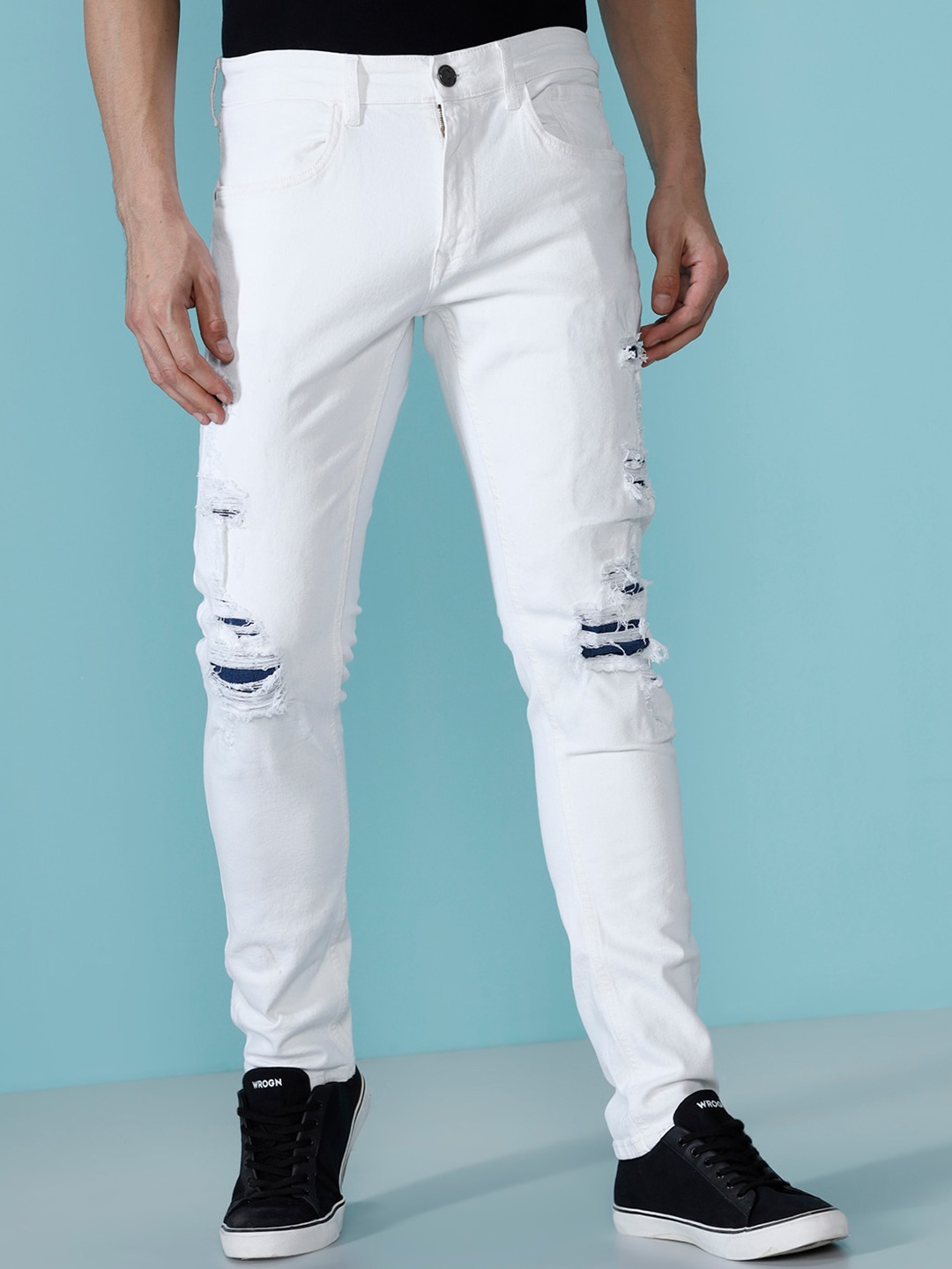 

WROGN Men Slim Fit Mildly Distressed Stretchable Jeans, White