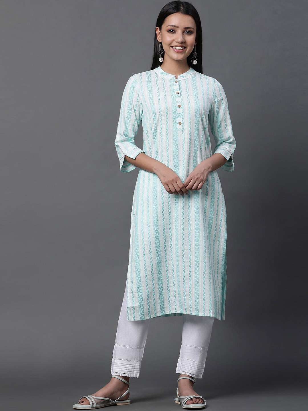 

AURELIA Ethnic Motifs Woven Design Mandarin Collar Kurta With Trouser, Green