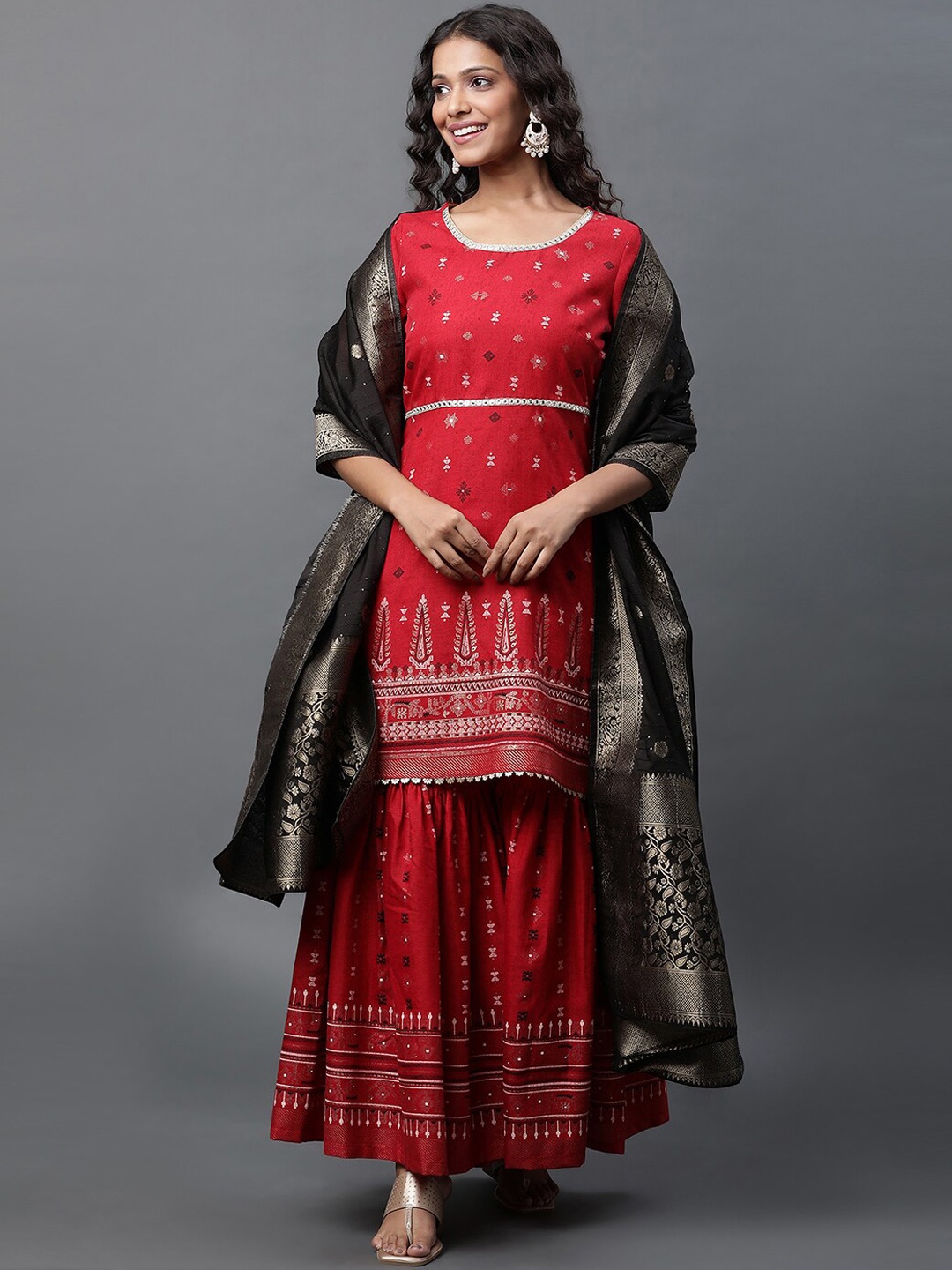 

AURELIA Ethnic Motifs Woven Design Mirror Work A-Line Kurta with Sharara & Dupatta, Maroon