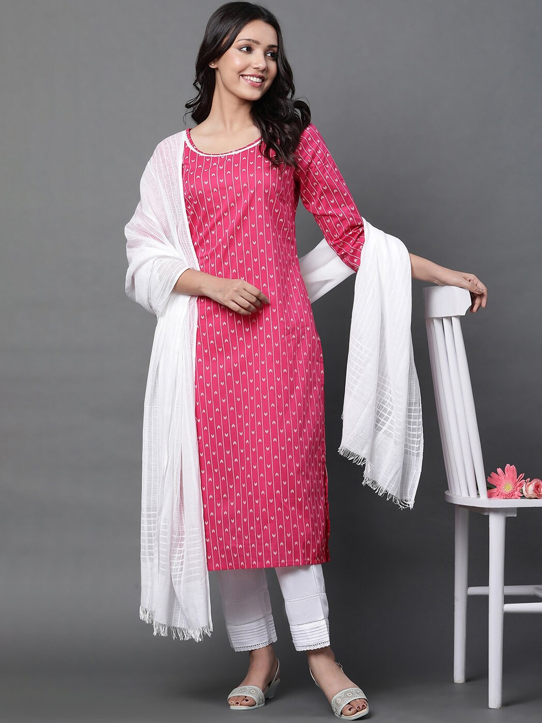 

AURELIA Striped Regular Pure Cotton Kurta with Trousers & With Dupatta, Pink