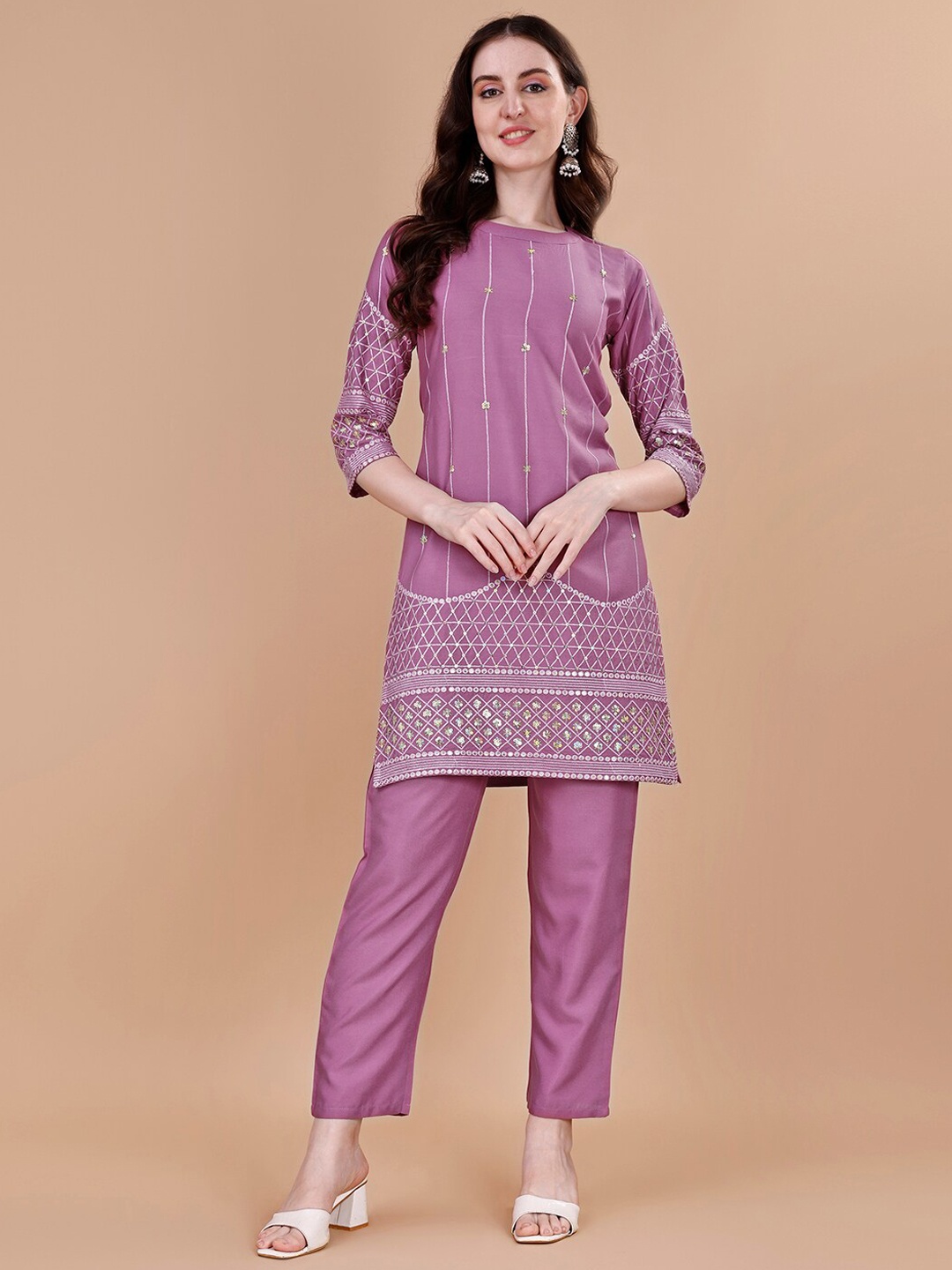 

KALINI Ethnic Motifs Embroidered Sequinned Kurta with Trousers, Pink