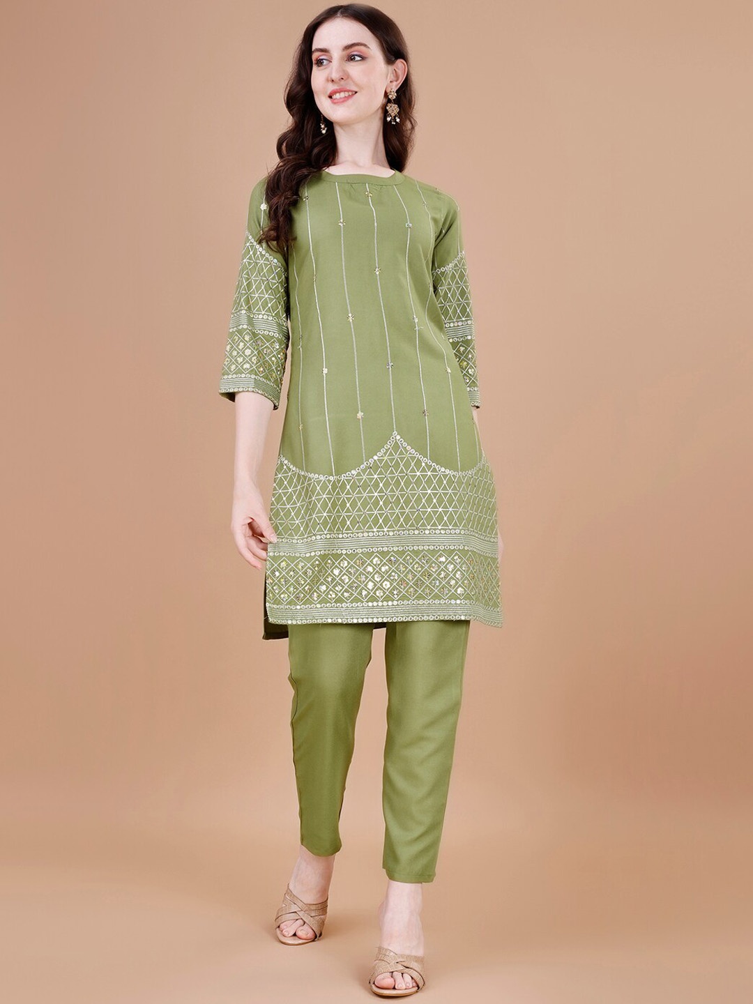 

KALINI Ethnic Motifs Embroidered Regular Sequinned Kurta With Trousers, Fluorescent green