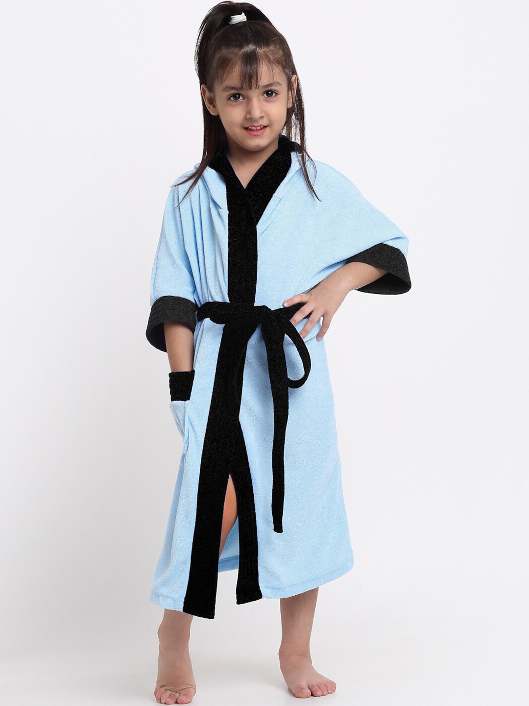 

Creeva Kid Girls Hooded Bathrobe, Blue