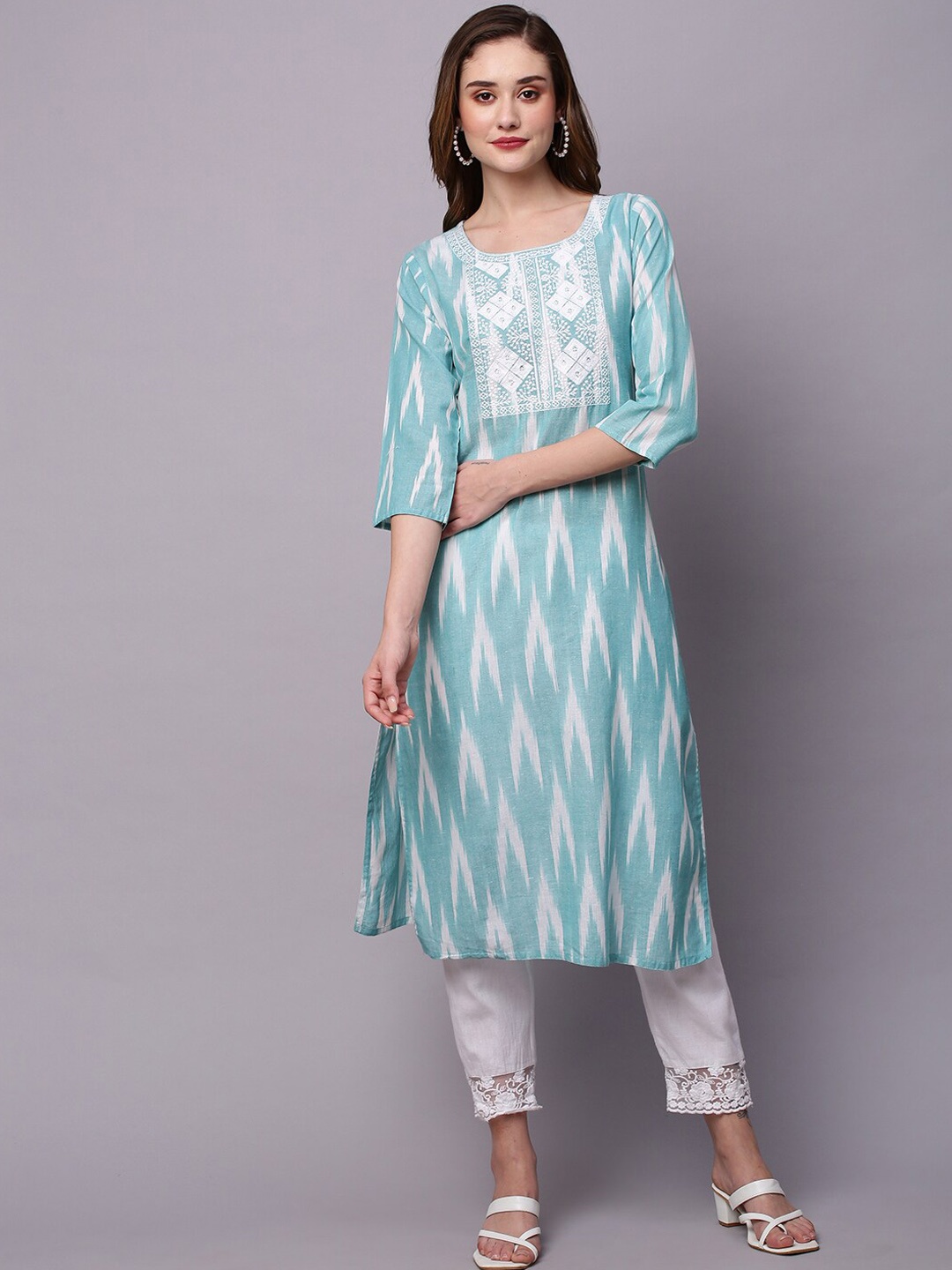 

KALINI Geometric Printed Thread Work Regular Pure Cotton Kurta, Blue