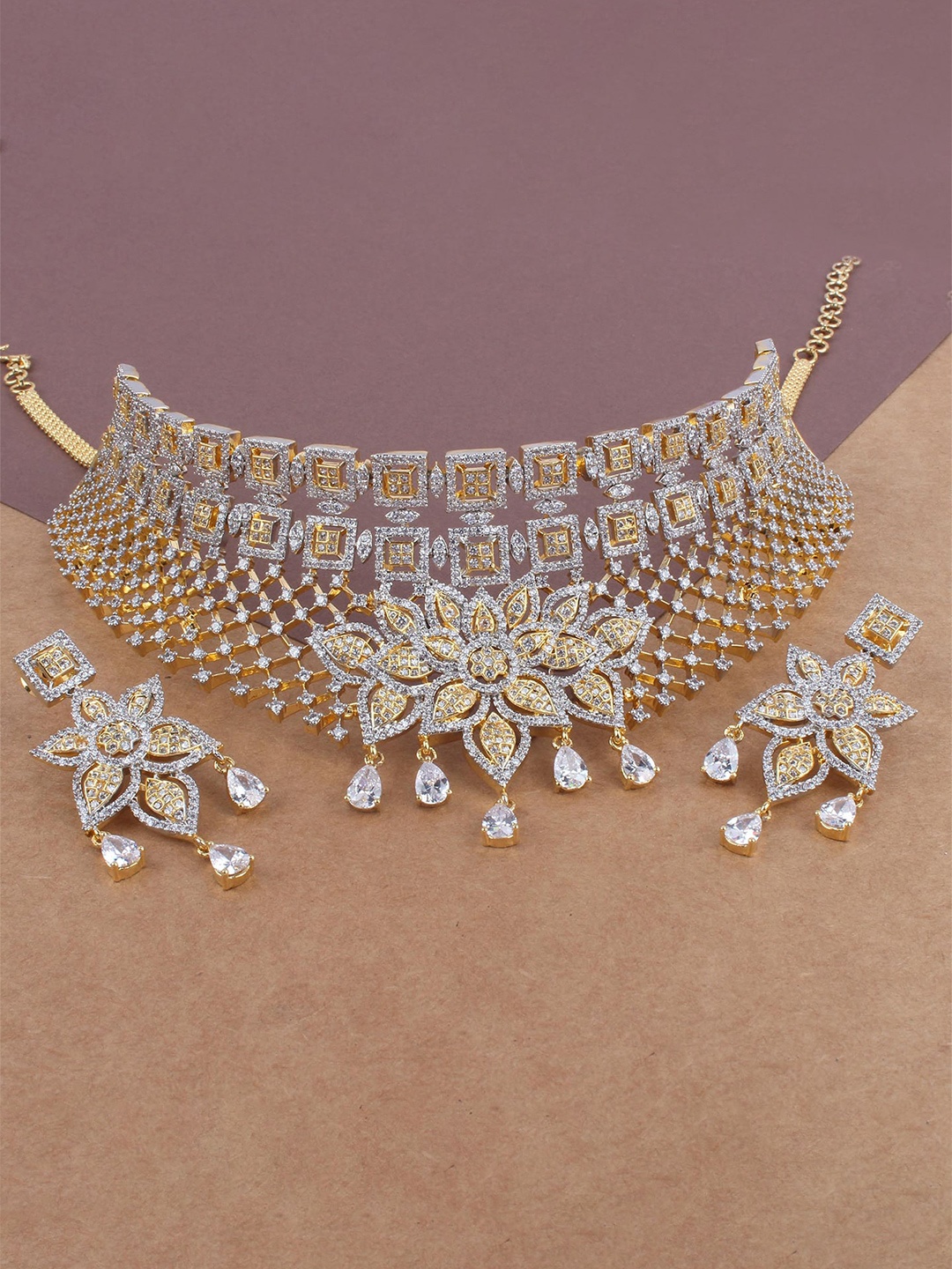 

Mirana Gold-Plated Cubic Zirconia-Studded Necklace With Earrings