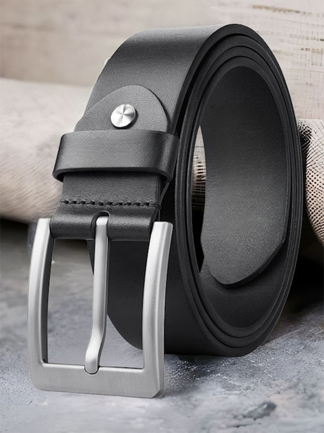 

Roadster Leather Breathable Belts, Black