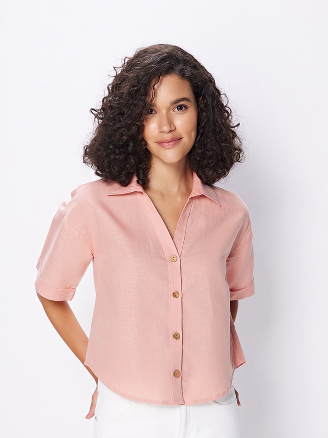 

COVER STORY Pink Spread Collar Short Sleeves Casual Shirt