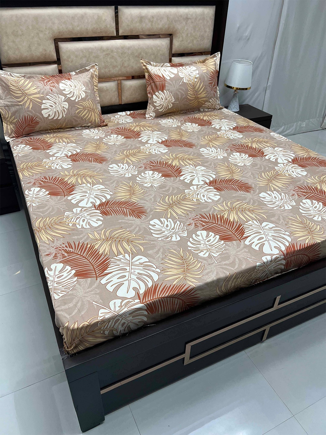 Pure Decor White & Brown Floral 230 TC Queen Bedsheet With 2 Pillow Covers