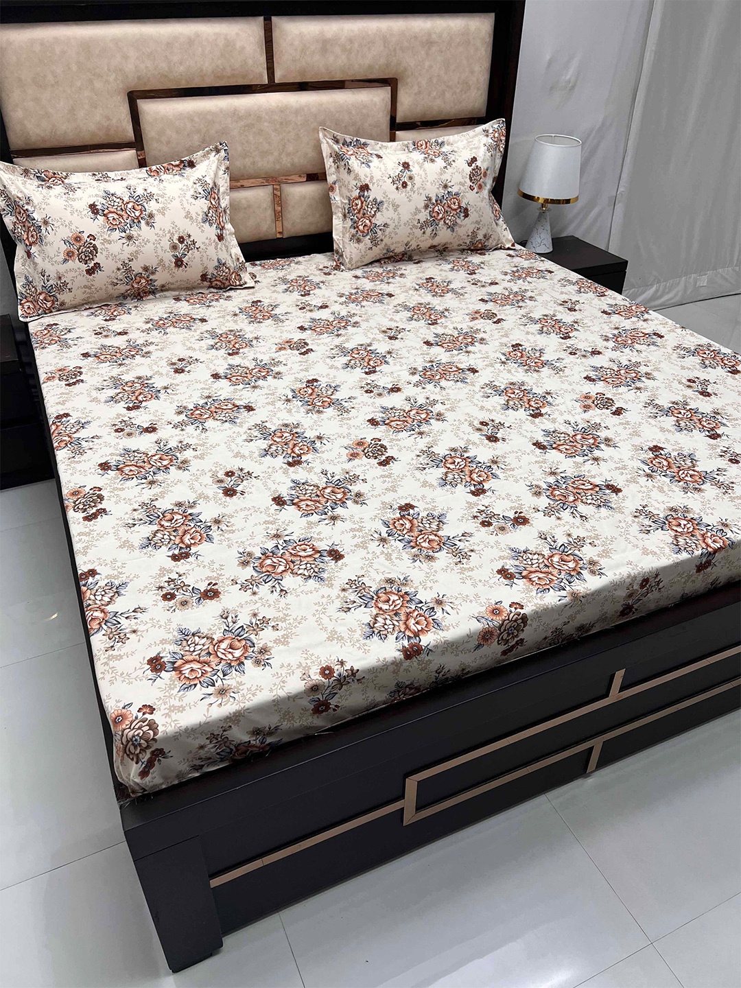 

Pure Decor Cream-Coloured & Red Floral 230 TC Queen Bedsheet & 2 Pillow Covers