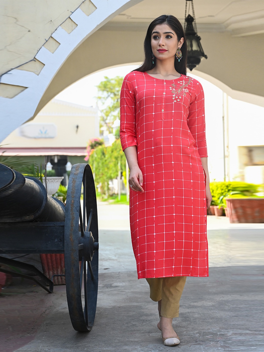 

misbis Checked Beads & Stones Straight Kurta, Pink
