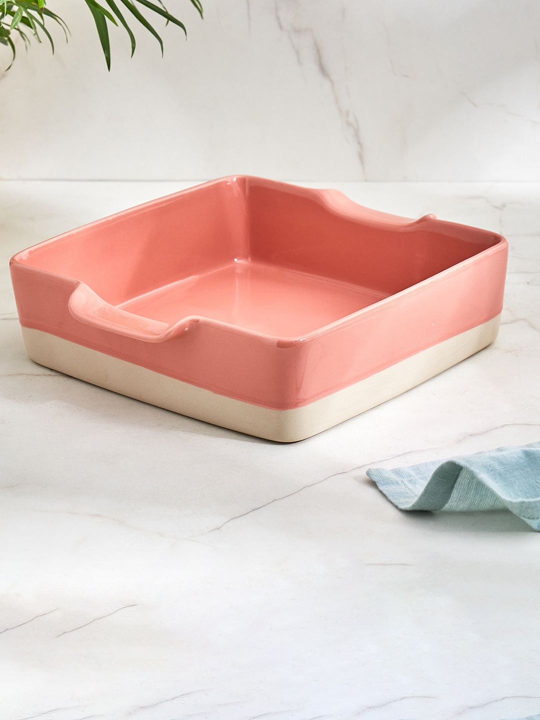 

Home Centre Bakers Pride Pink Crimson Stoneware Baking Dish 1.2 L