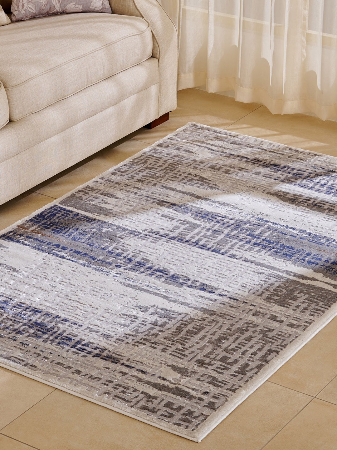 

Home Centre Fiesta Wafa Grey Woven Anti-Slip Carpet