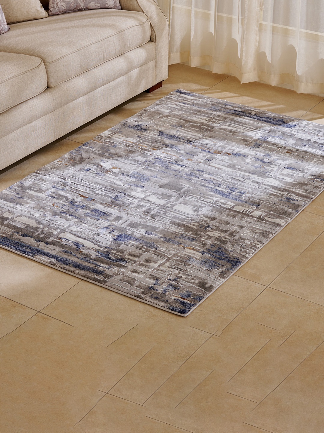 

Home Centre Fiesta Fajar Grey Woven Anti-Slip Carpet