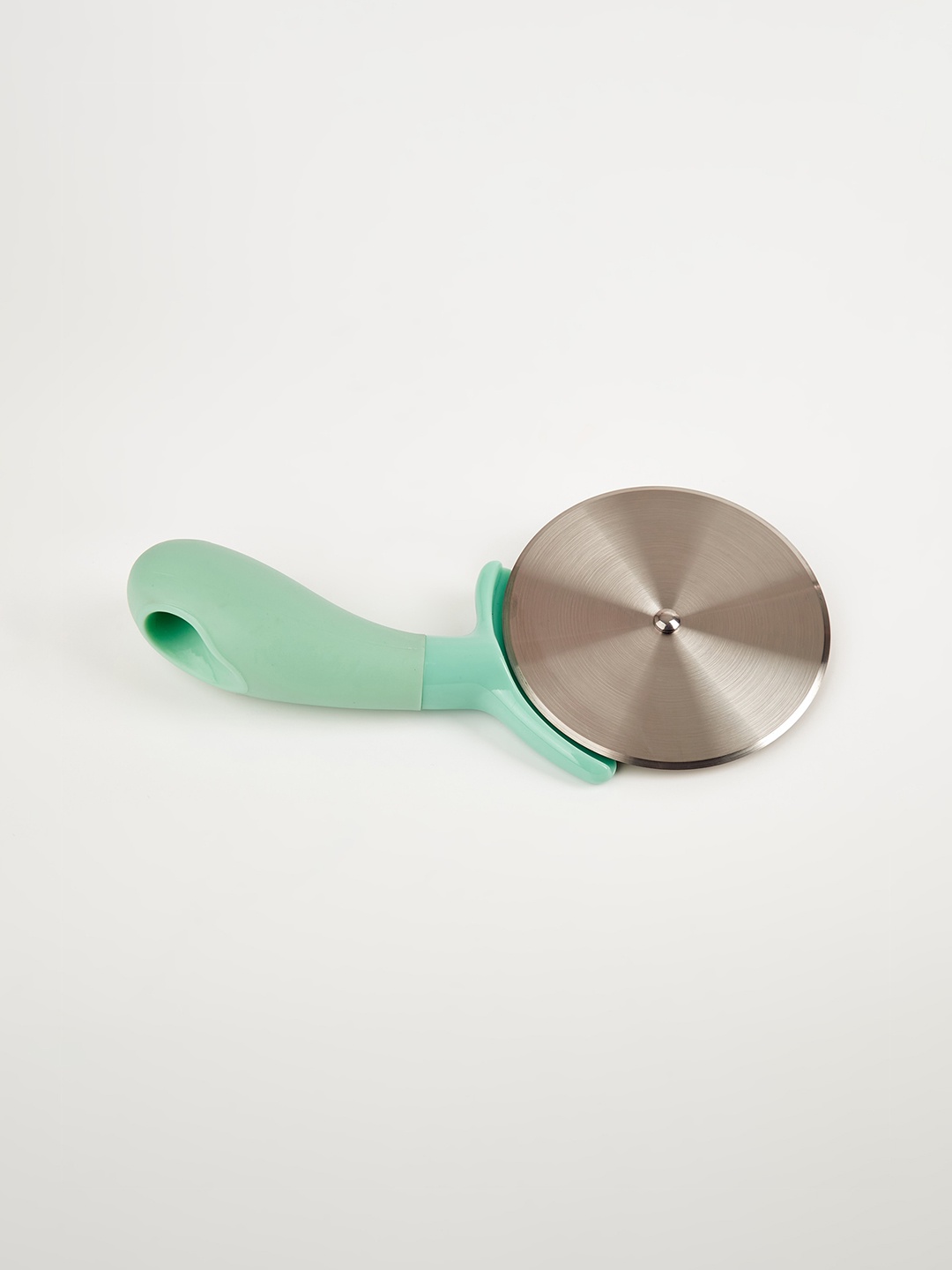 

Home Centre Bakers Pride Ouston Green Stainless Steel Pizza Cutter