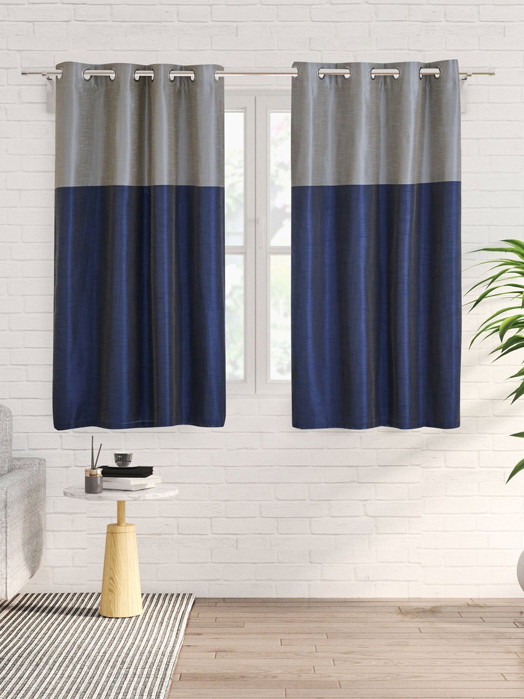 

Home Centre Blue & Pink 2 Pieces Colourblocked Window Curtains