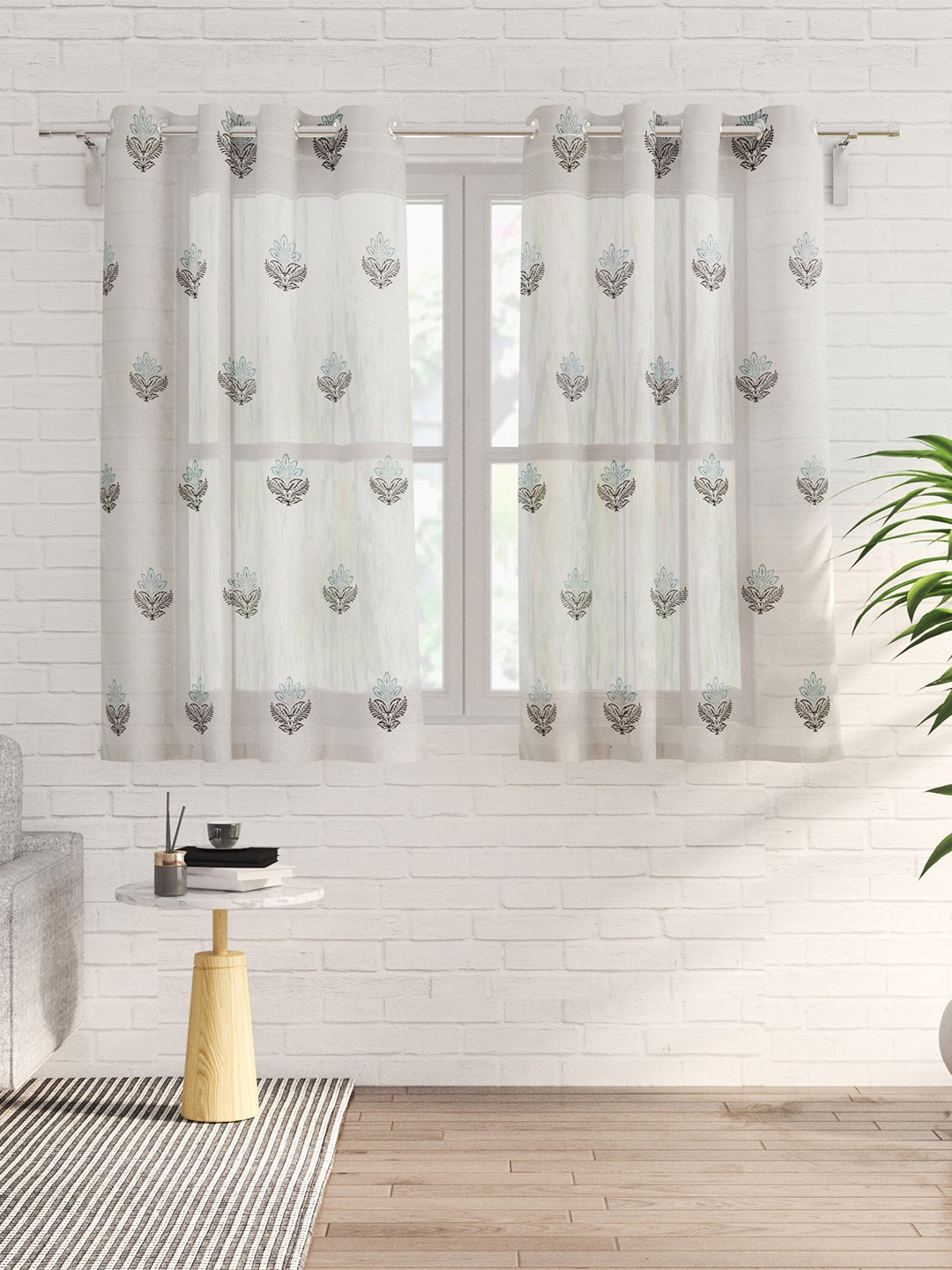 

Home Centre White & Blue 2 Pieces Ethnic Motifs Window Curtains
