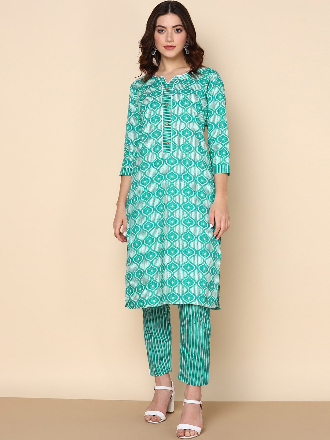 

Maishi Geometric Printed Pure Cotton Kurta with Trousers, Green