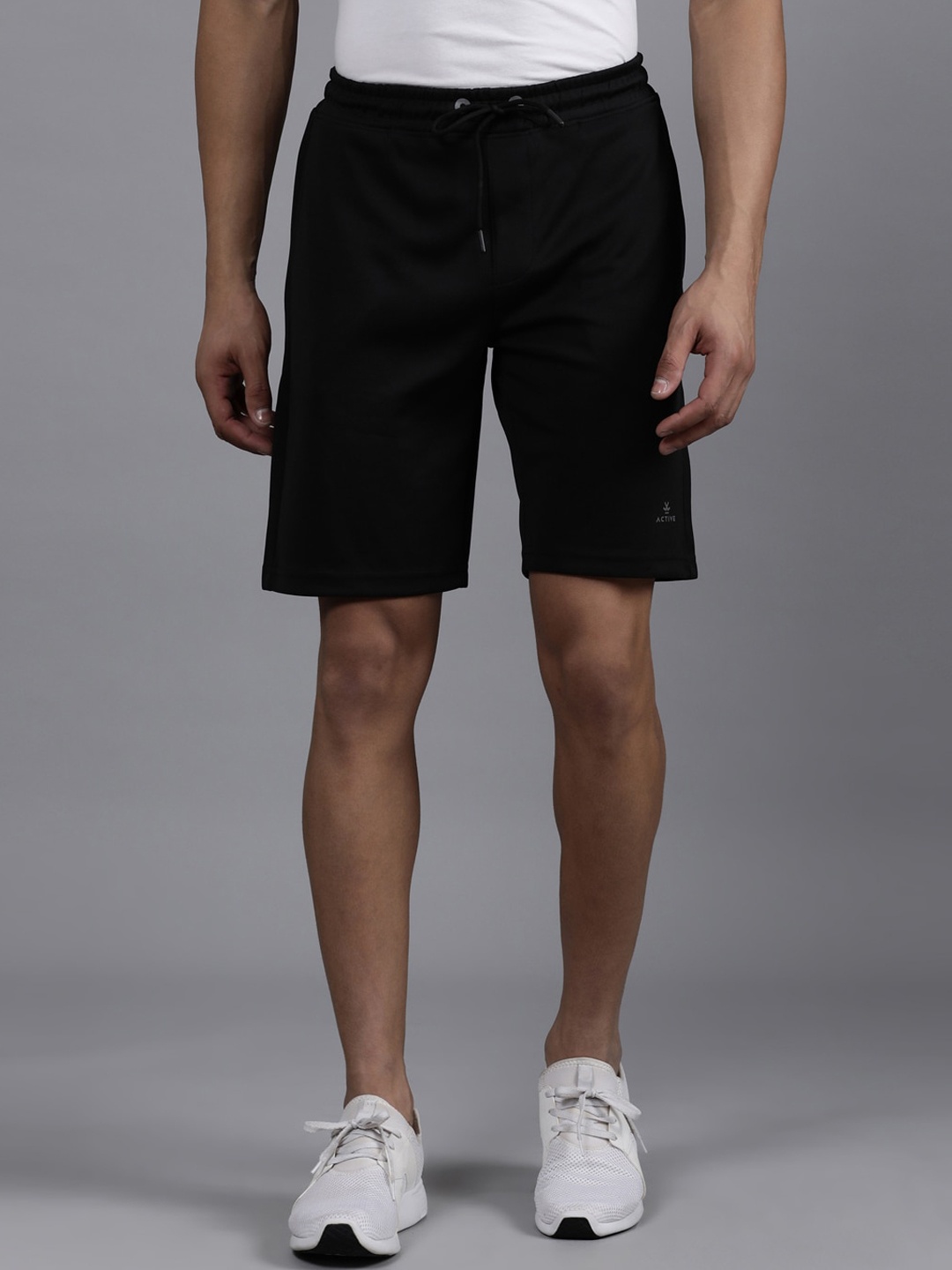 

WROGN ACTIVE Men Mid Rise Slim Fit Cotton Sports Shorts, Black