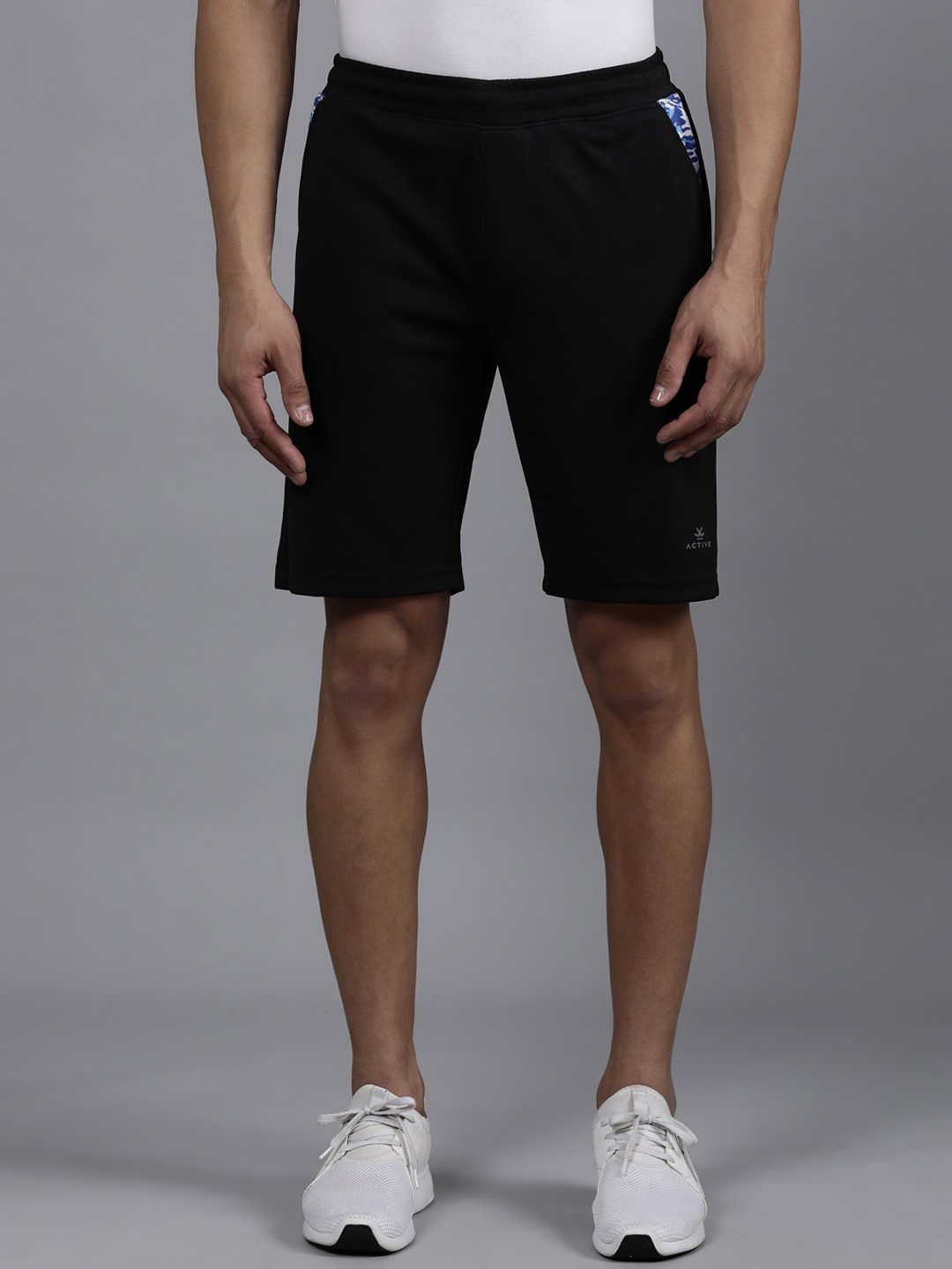 

WROGN ACTIVE Men Mid Rise Slim Fit Cotton Sports Shorts, Black