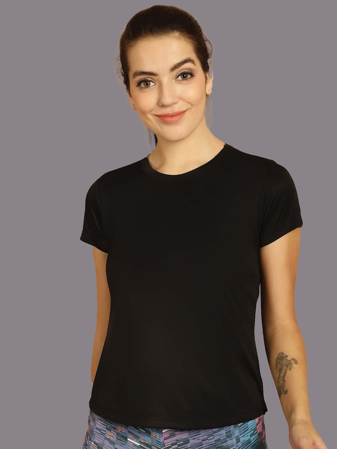 

Friskers Round Neck Slim Fit Cotton Sports T-Shirt, Black