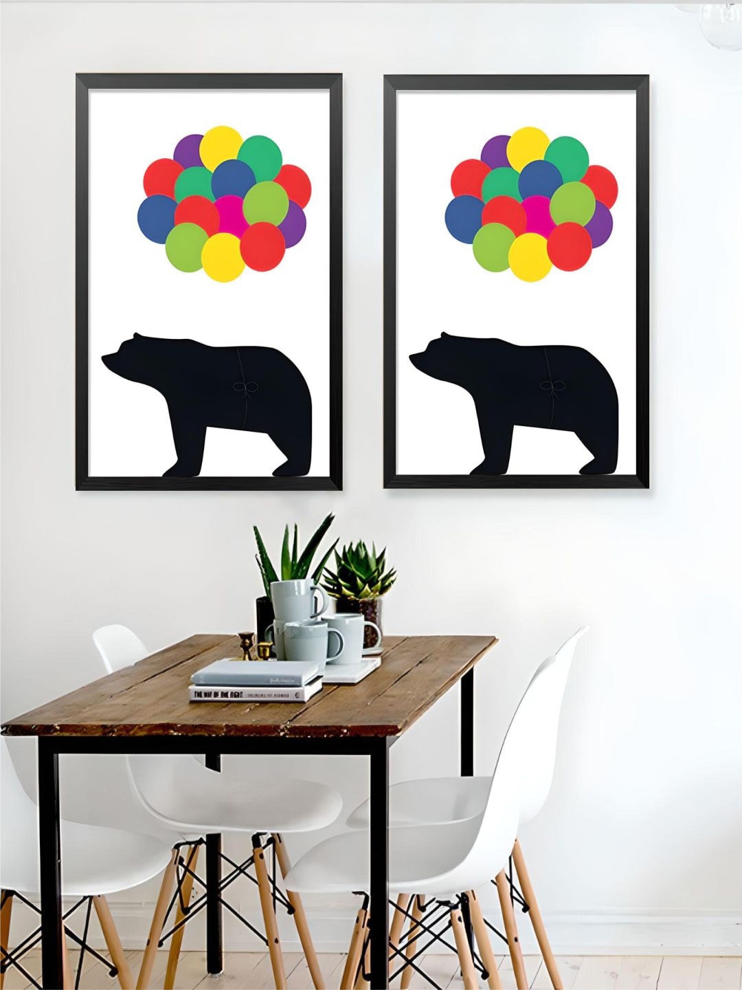 

THE HANDMADE FLAIR White & Black 2 Pieces Family of Bears Cute Animal Wall Arts
