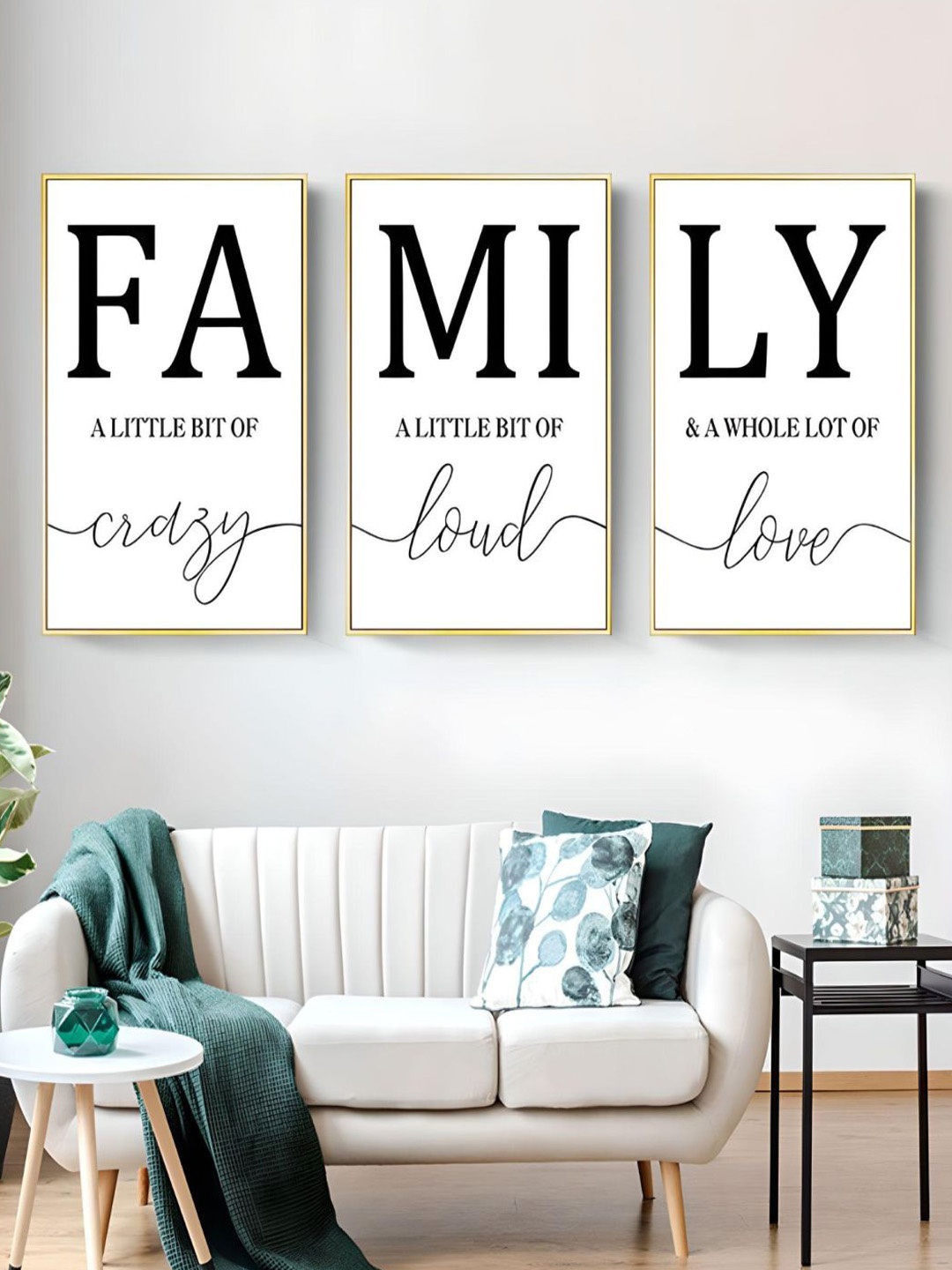 

THE HANDMADE FLAIR Black & White 3 Pieces Family Quote Wall Art, Off white