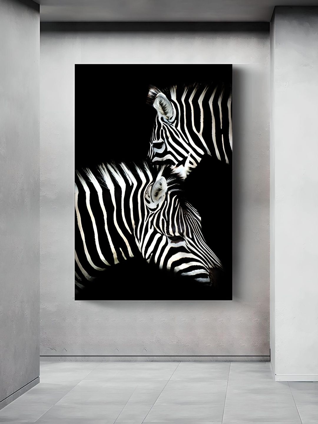 

THE HANDMADE FLAIR Black & White Wild Animals Printed Framed Canvas Wall Art
