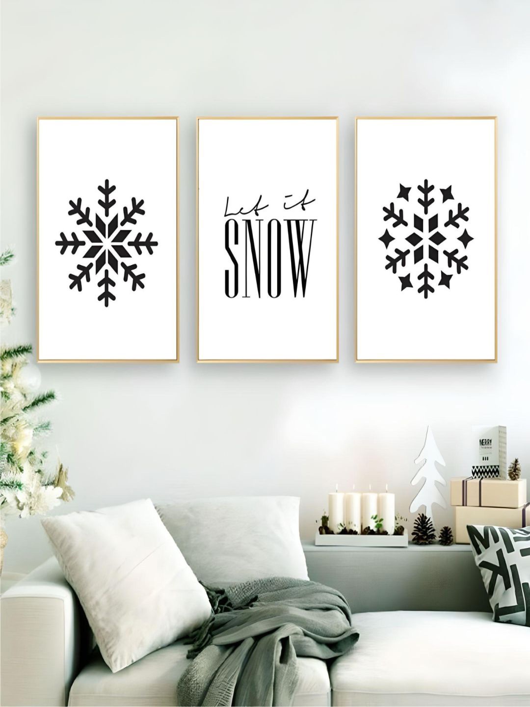 

THE HANDMADE FLAIR White & Black 3 Pieces Snowflake Minimalist Canvas Wall Art