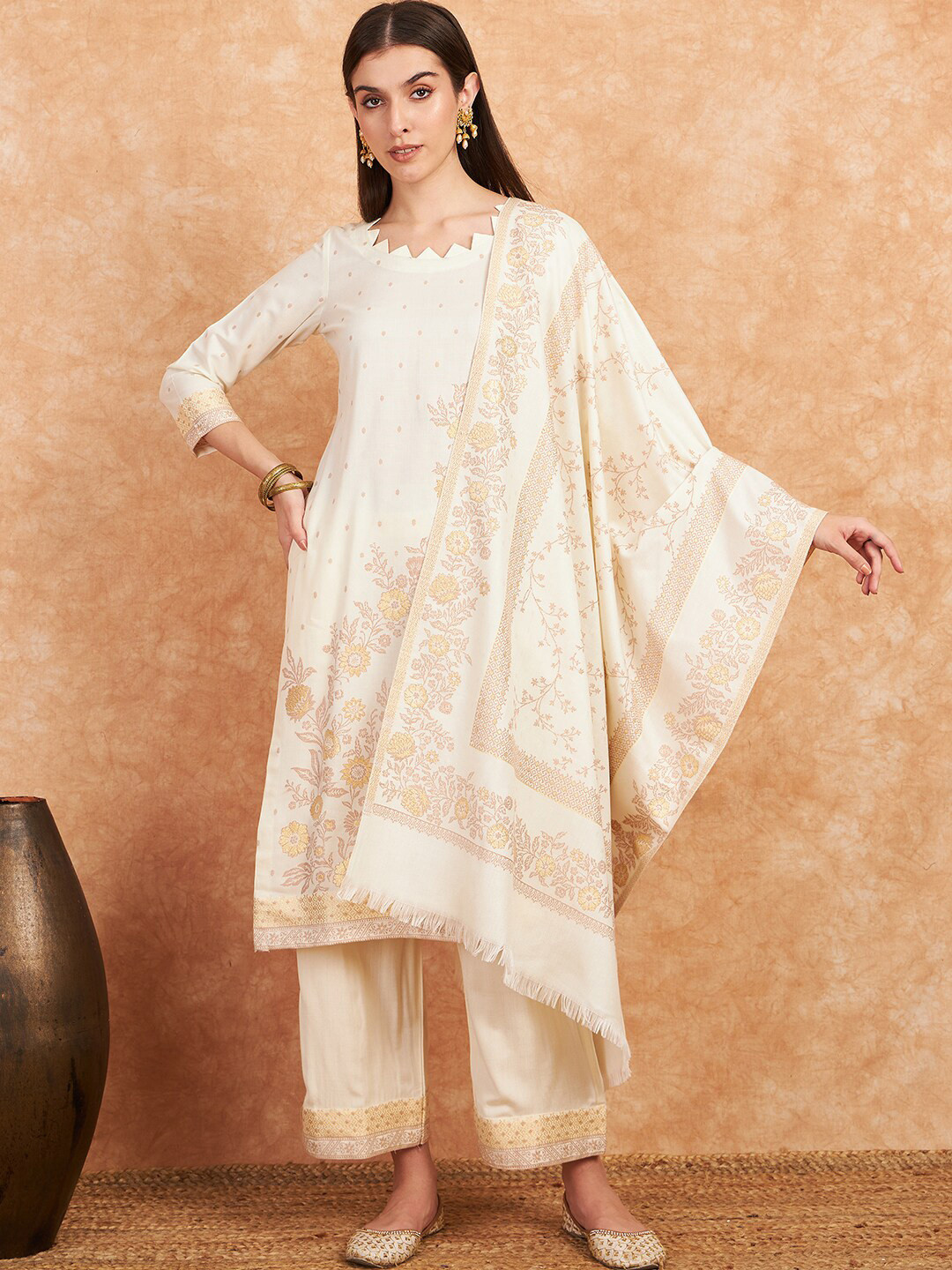 

HK colours of fashion Floral Woven Design Unstitched Dress Material, Off white