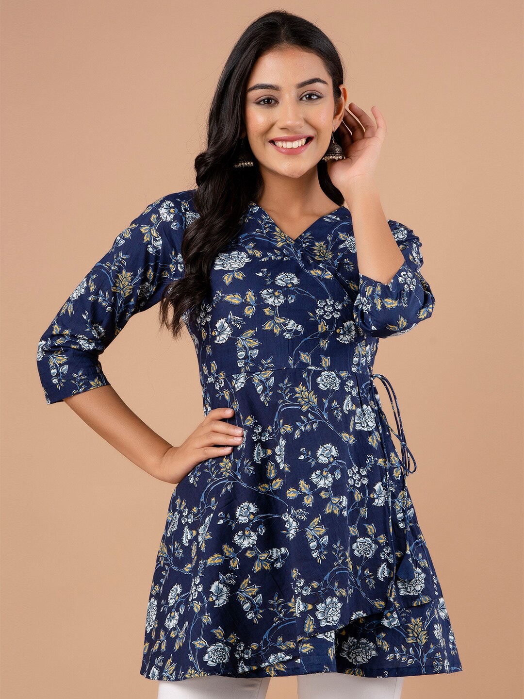 

FERANOID Floral Printed Pure Cotton A Line Kurti, Blue